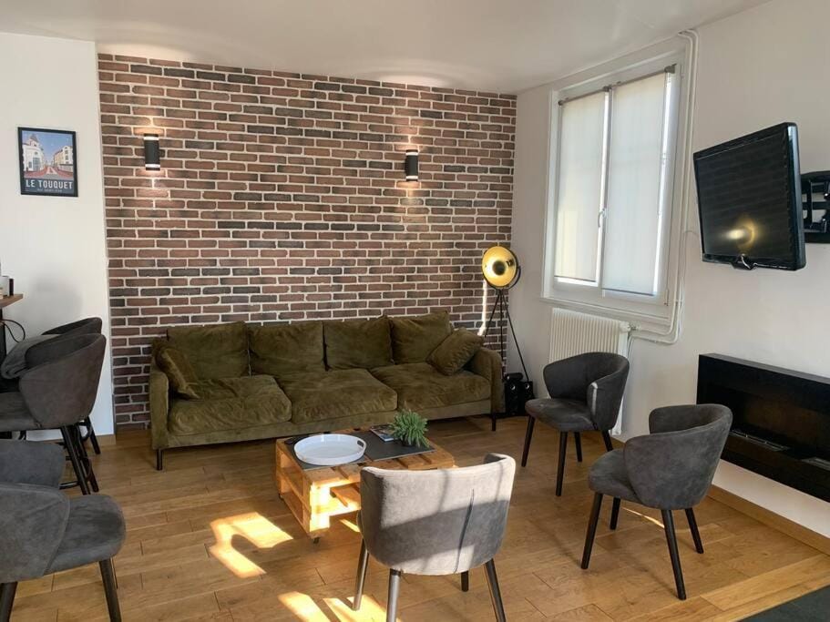 TV and multimedia, Living room