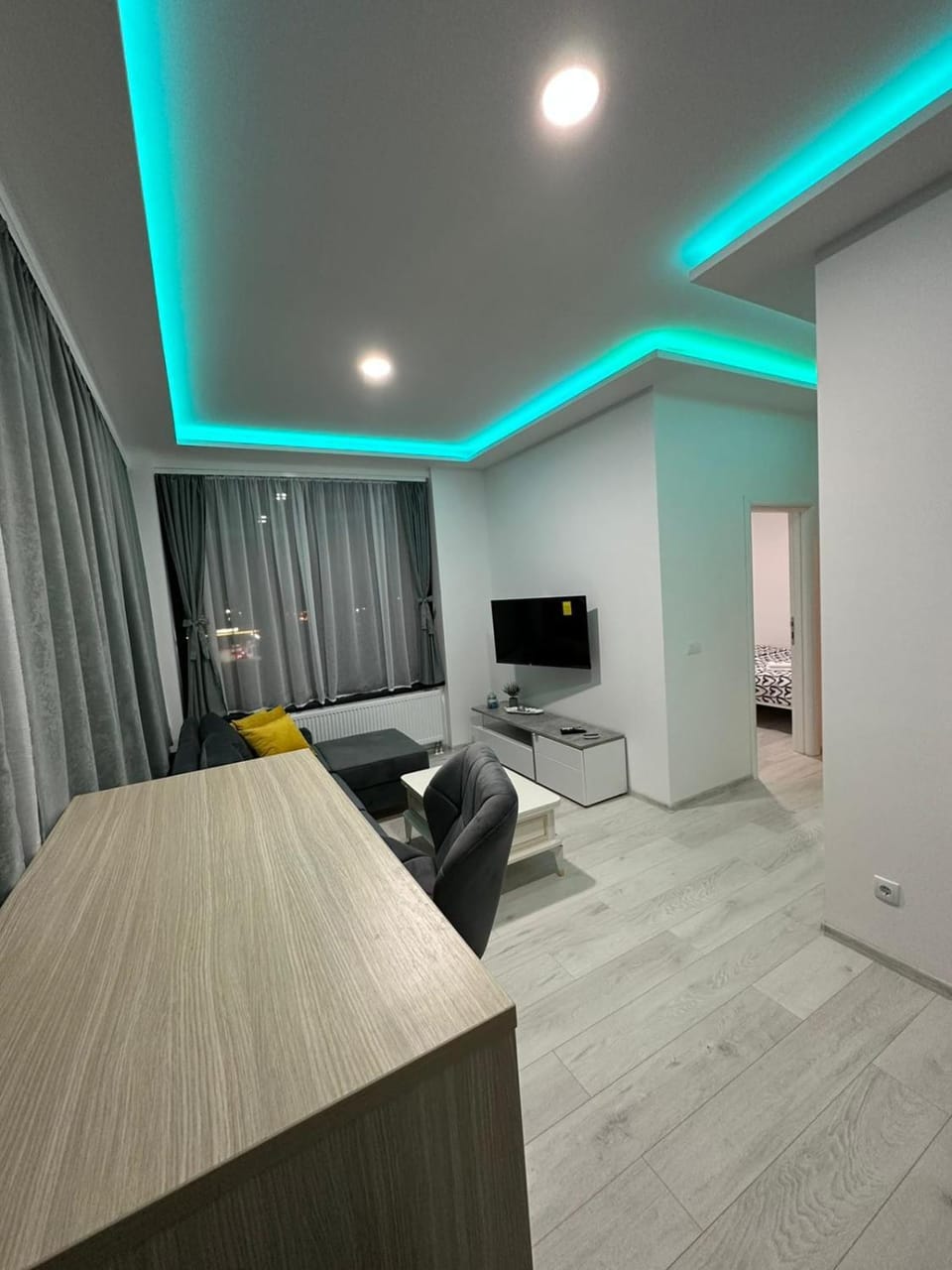 TV and multimedia, Living room, Seating area