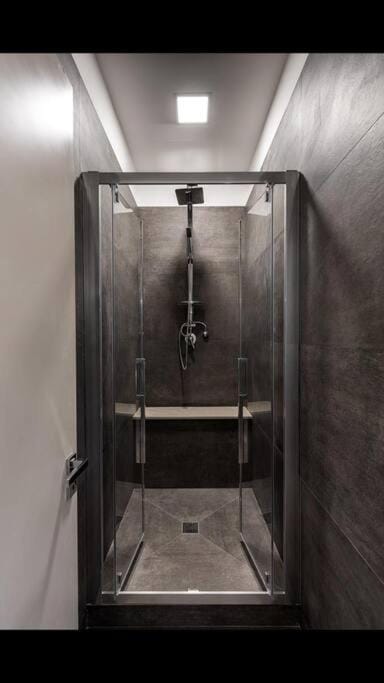Lussuoso appartamento nella Napoli più esclusiva Apartment in Naples