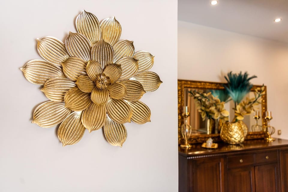 Decorative detail