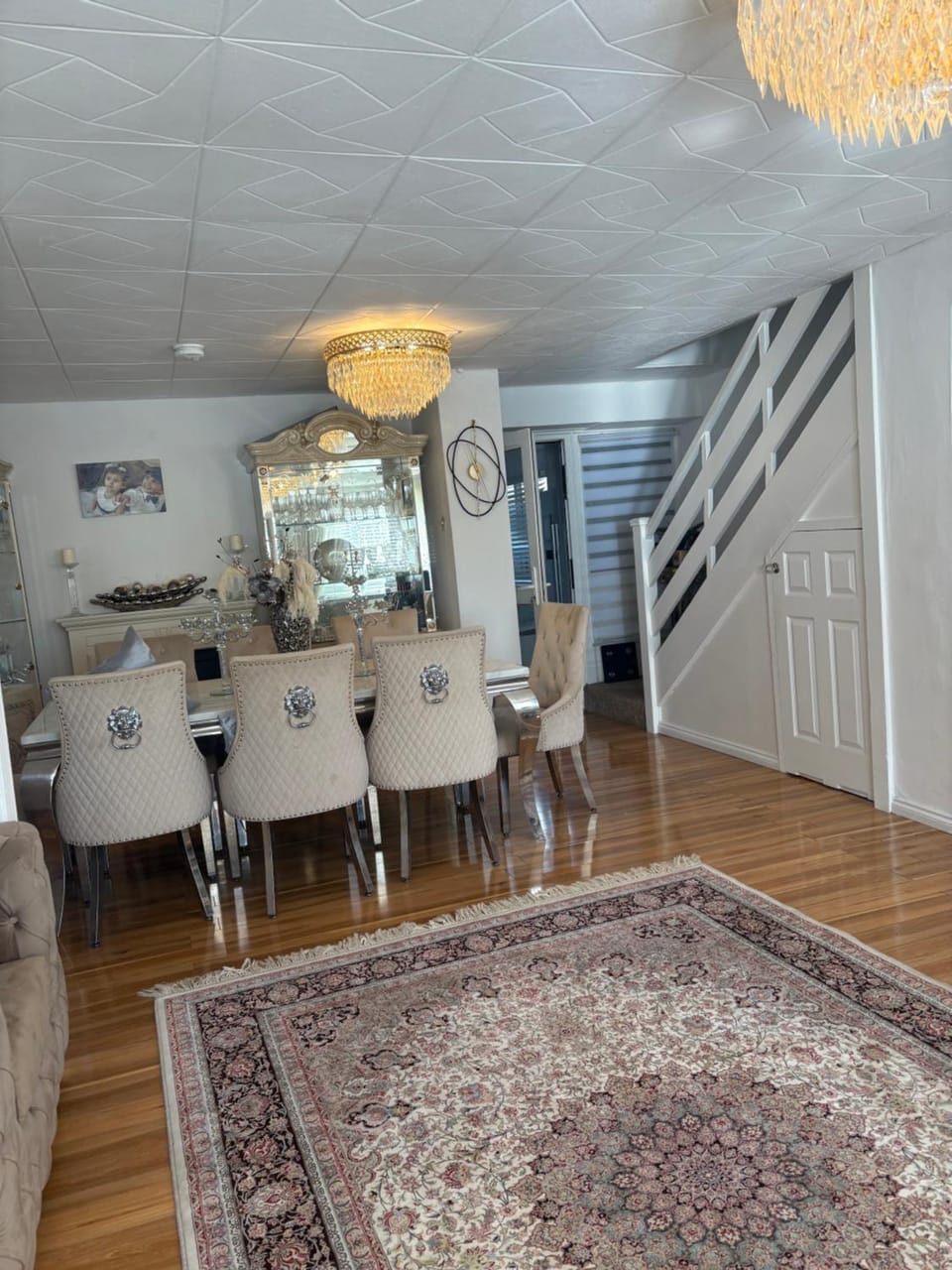 Happy Place with kitchenette- female only Bed and Breakfast in London Borough of Croydon