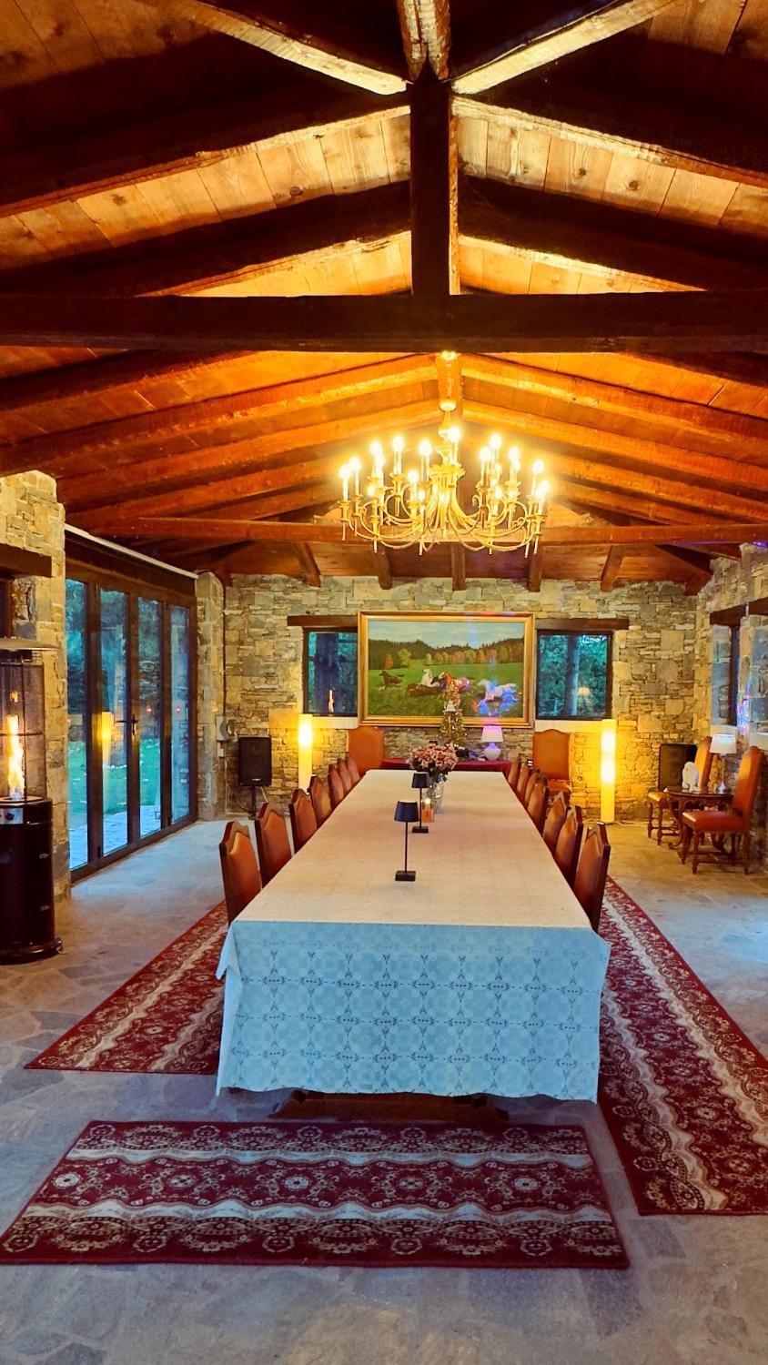 EstateVillaOinoi a Retreat for Groups & Events Villa in East Attica Regional Unit, Greece