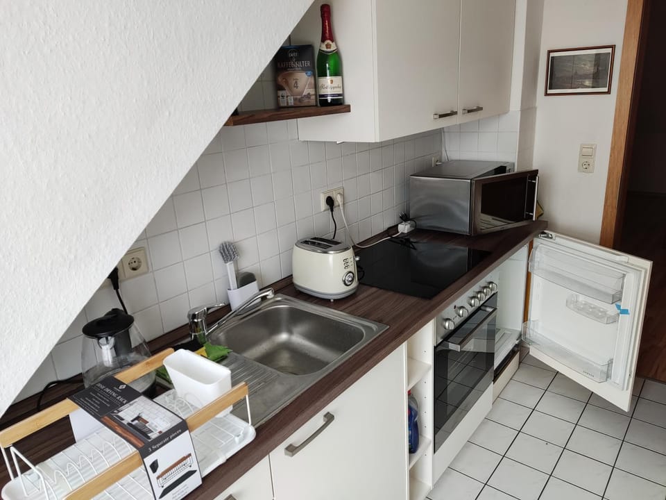 Kitchen or kitchenette, Photo of the whole room