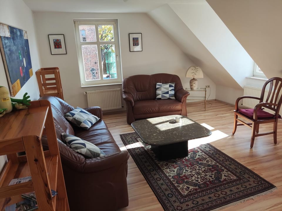 Living room, Photo of the whole room