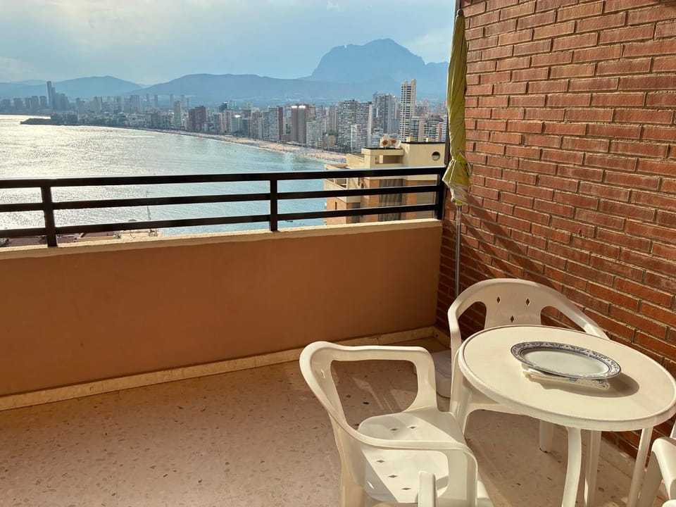 RINCON DE LOIX CON VISTAS A LA PLAYA Apartment in Benidorm