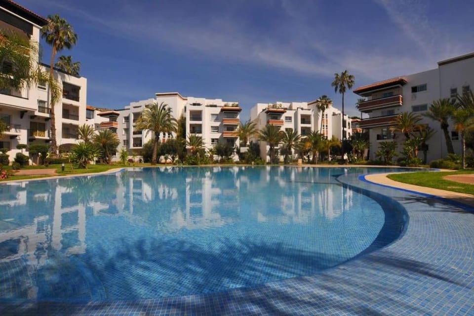 Superbe appartement à la marina Apartment in Agadir