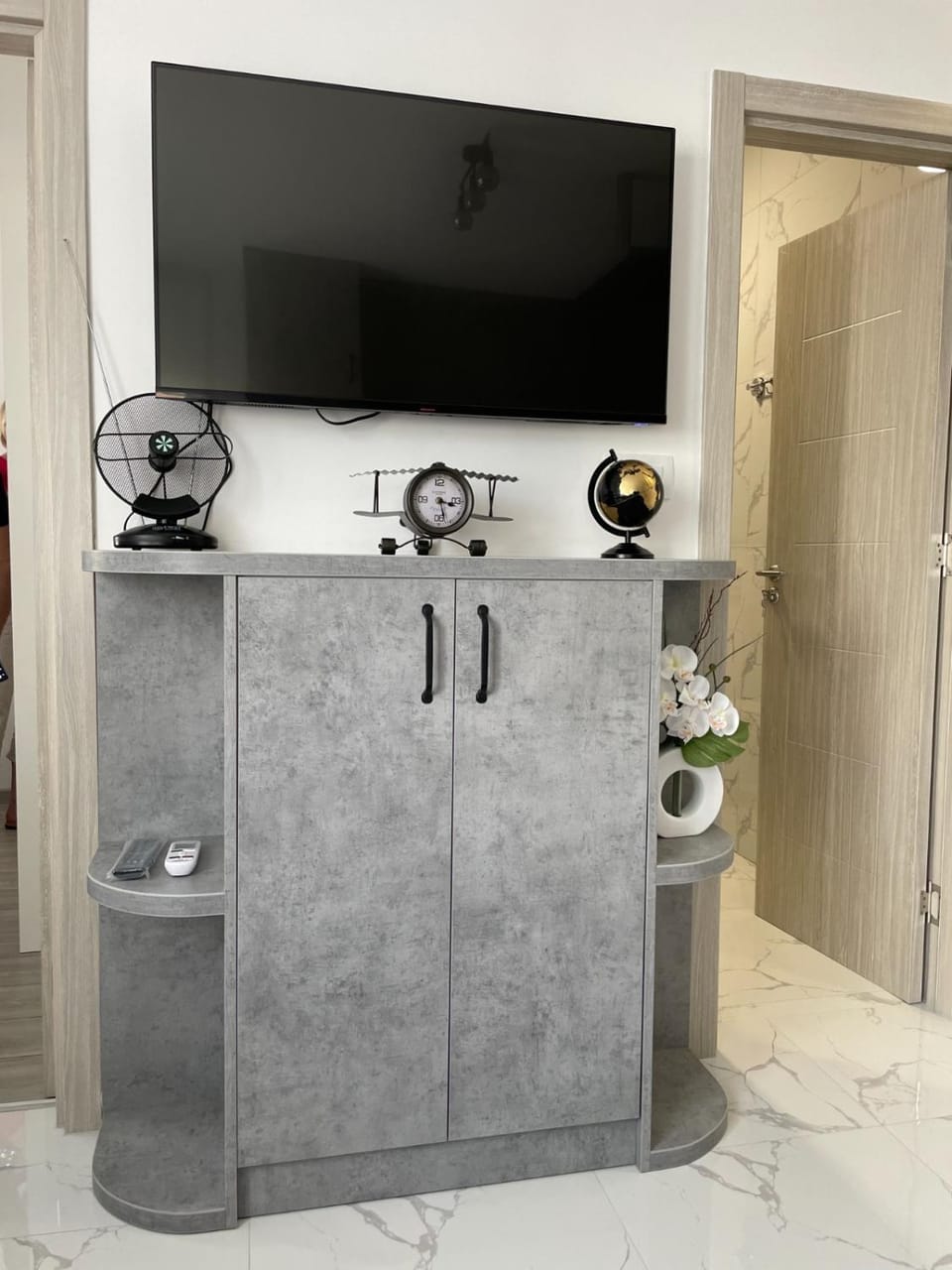 Wistaria Hill Apartment in Kotor Municipality