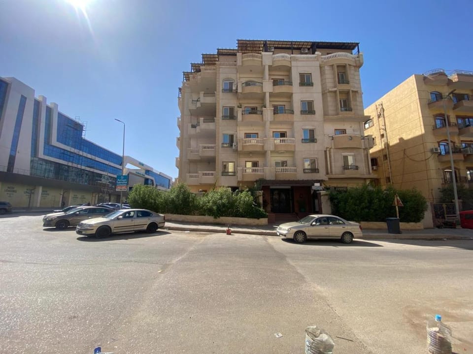 Comfort Suite Near Triumph Luxury Hotel Apartment hotel in New Cairo City