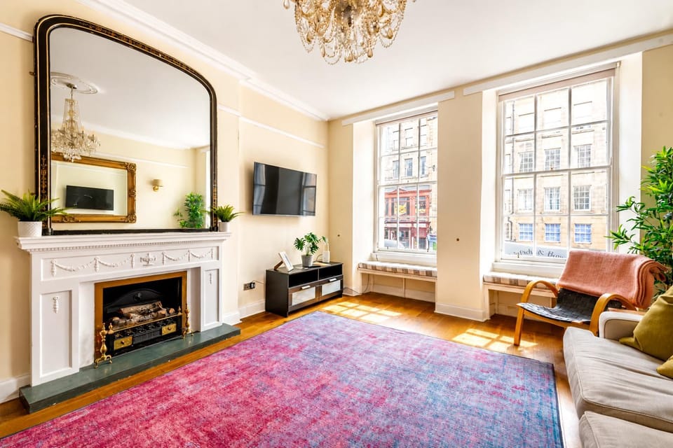 Living room, Lounge or bar