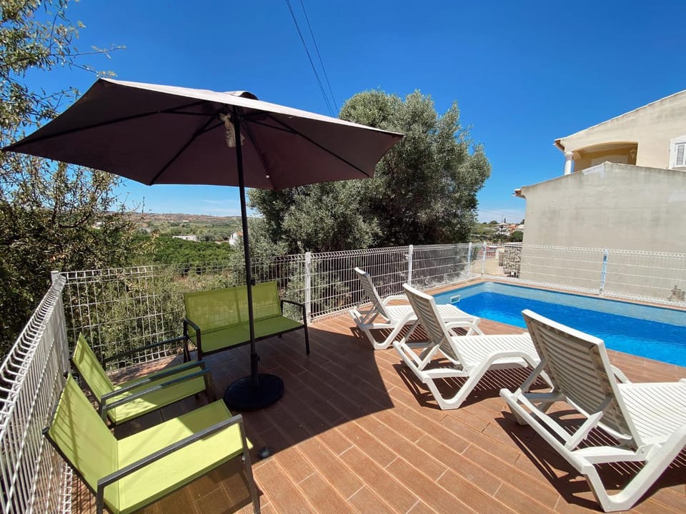 Patio, Garden, View (from property/room), Swimming pool, sunbed