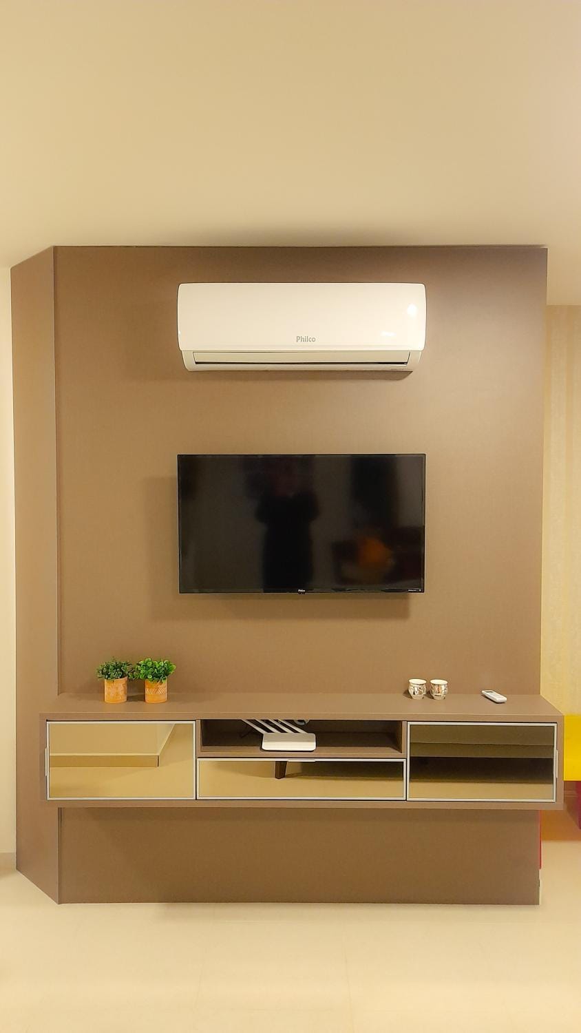 TV and multimedia, air conditioner