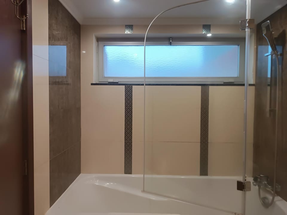Shower, Bathroom, Bath