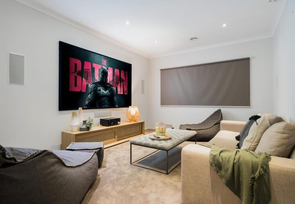 TV and multimedia, Living room
