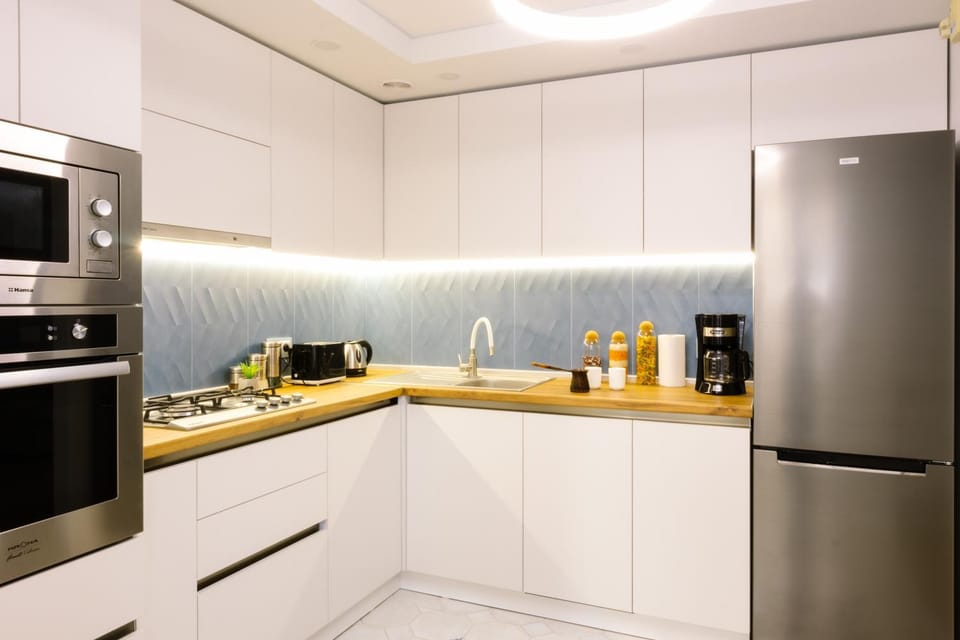 Coffee/tea facilities, Kitchen or kitchenette, minibar, pet friendly, stove