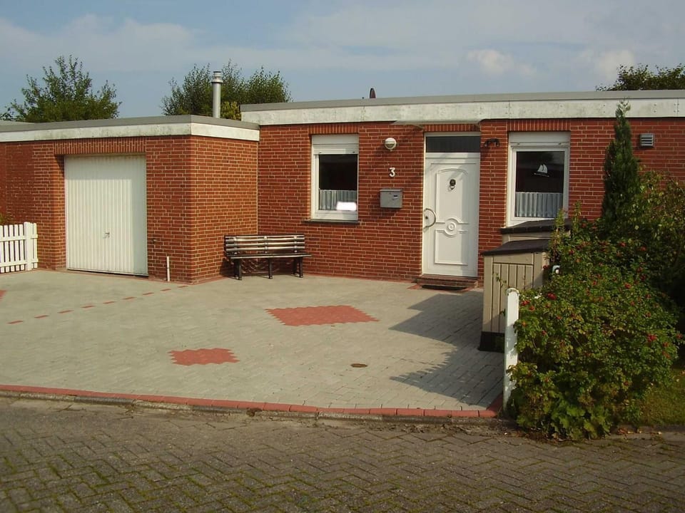 Ferienhaus in Dornumersiel 20-126 House in Lower Saxony, Germany