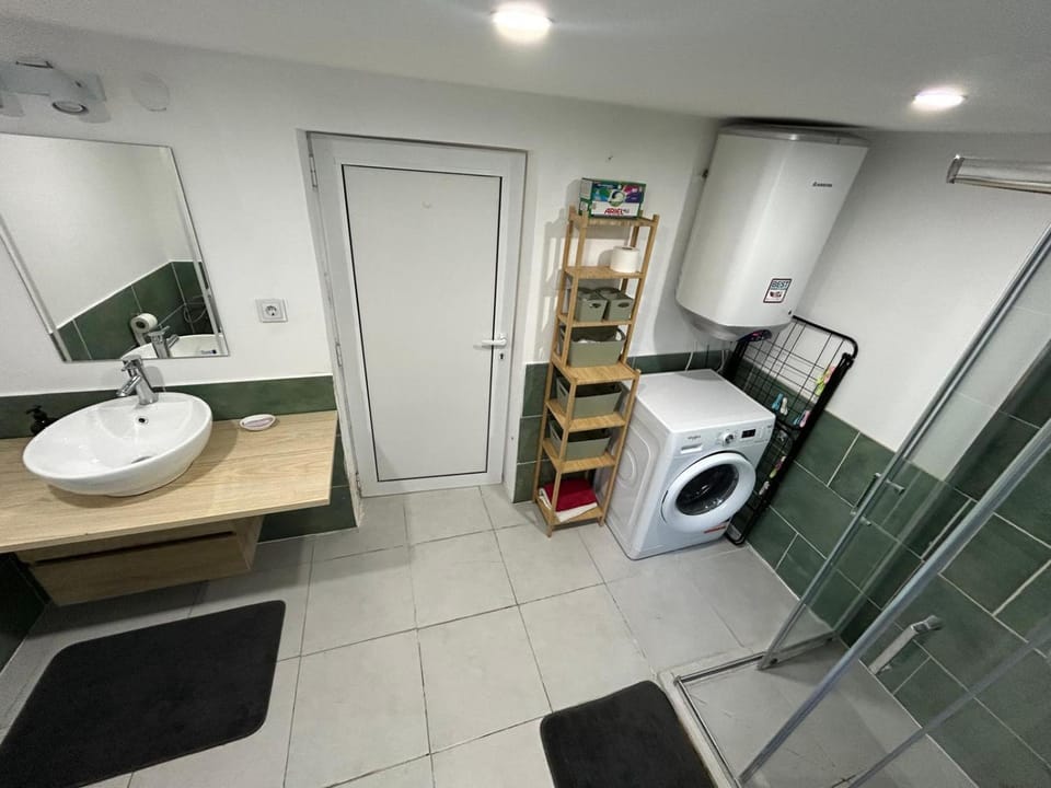 modernes „Tiny House“ Apartment in Pleven Province, Bulgaria