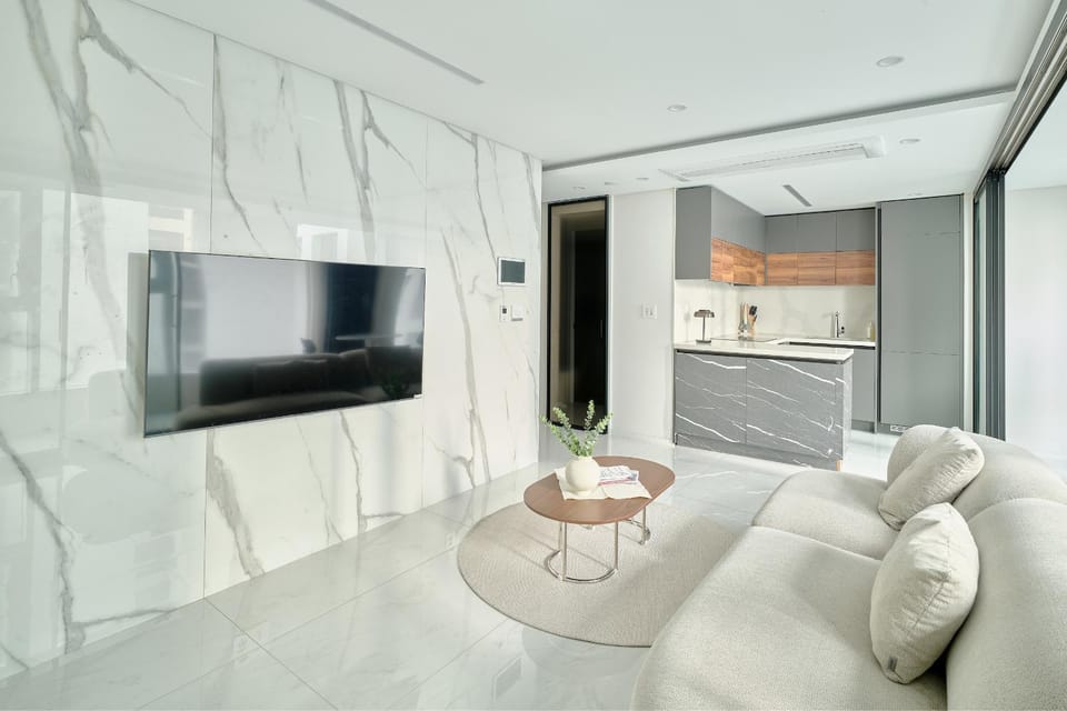 UH FLAT The SEOCHO Apartment in Seoul
