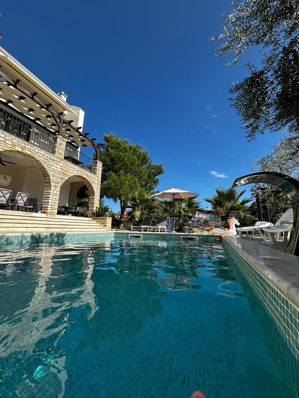 Swimming pool