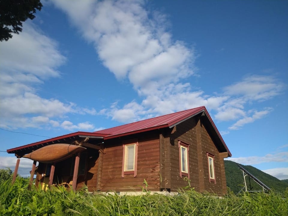 Property building, Day