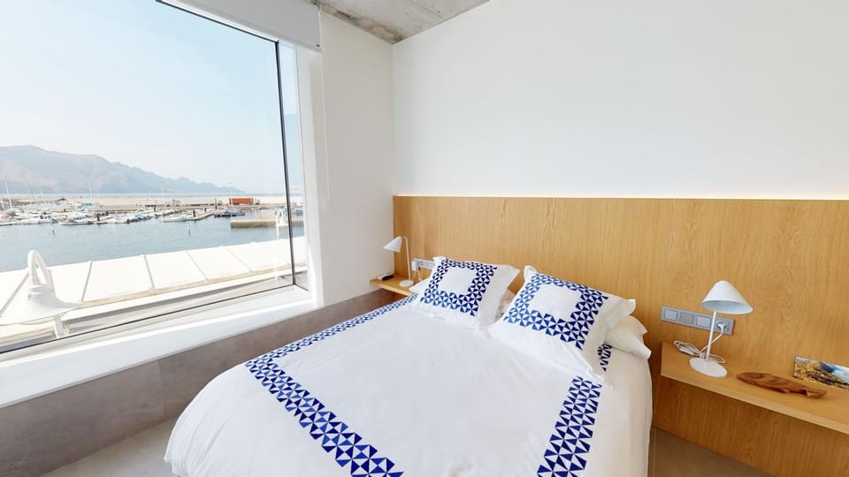 Bedroom, Sea view