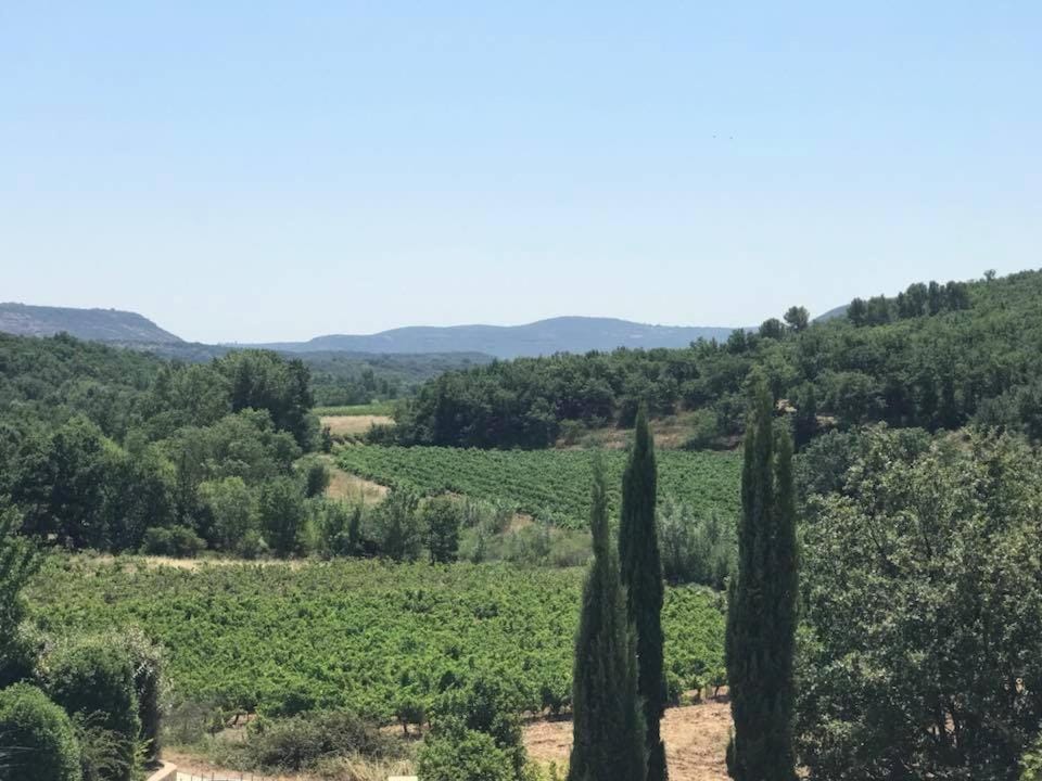 Domaine de Flo ADULT a partir de 16 ans Bed and Breakfast in Occitanie