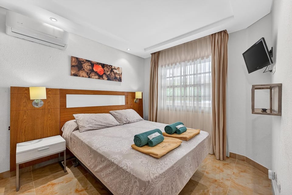 Albatros Complex with heated pool Apartment in Abona