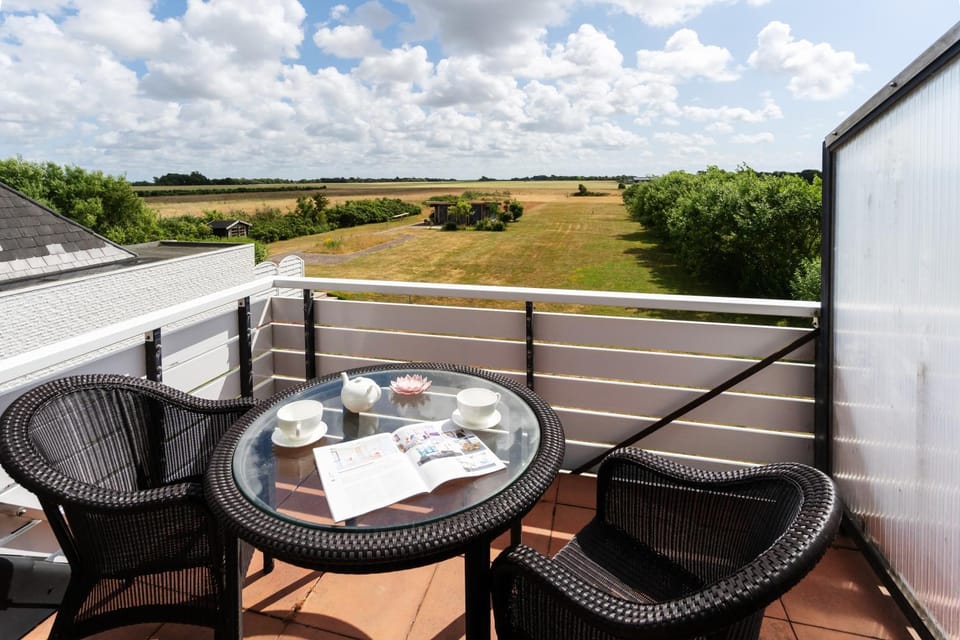View (from property/room), Balcony/Terrace