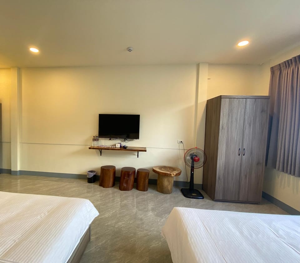 TV and multimedia, wardrobe