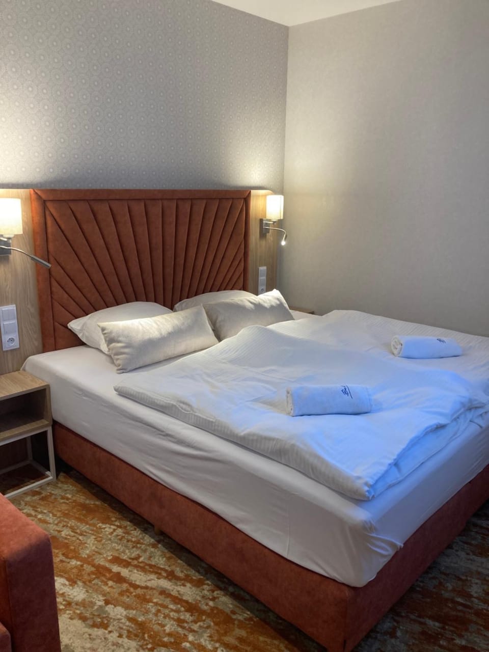 Bed, Photo of the whole room