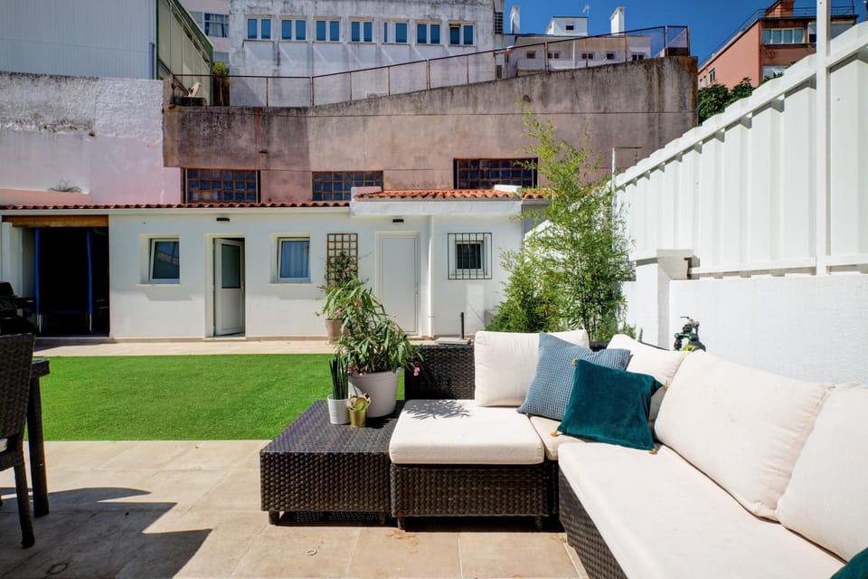 Garden, Seating area