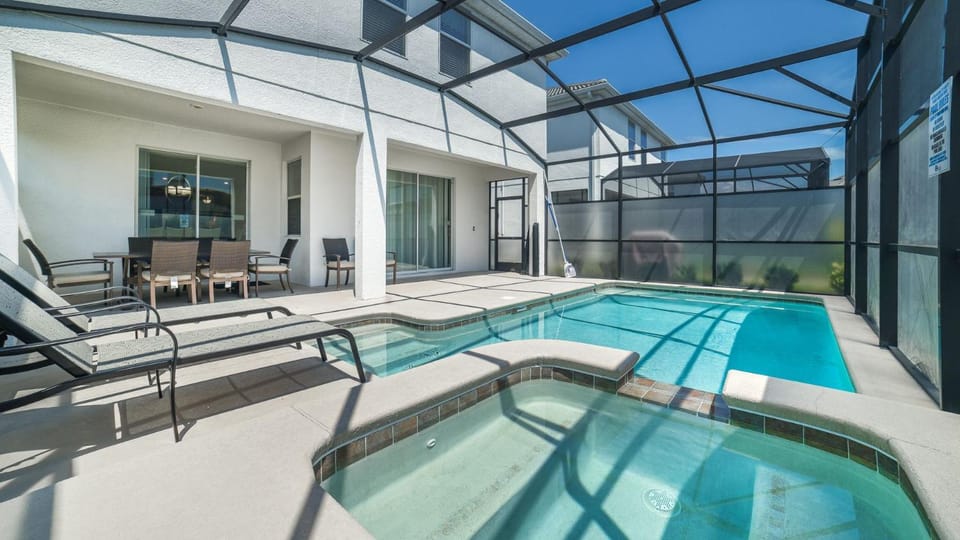 4720 Sleepy Hollow House in Kissimmee