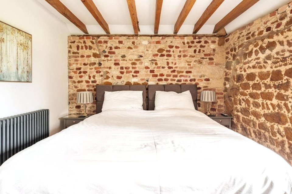 The Gig House - relaxing countryside spa break House in Breckland District