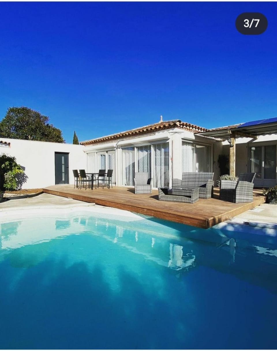 Property building, Pool view