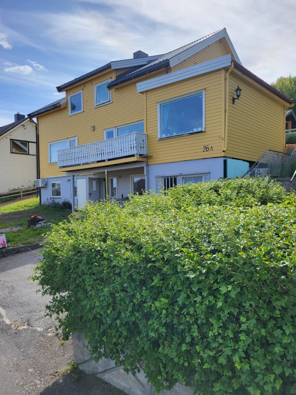 Property building, Day