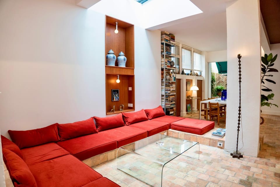 Communal lounge/ TV room