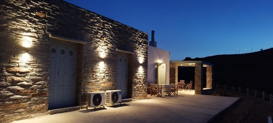 Anesis House in Kea-Kythnos