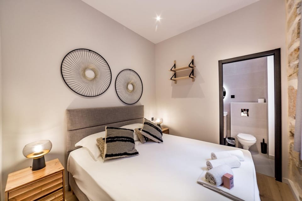 AllinLyon | Exceptionnel et paisible suite Moulin Apartment in Lyon