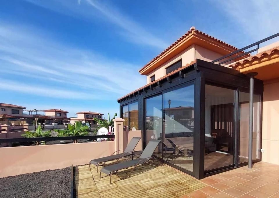 Property building, Patio, Day, View (from property/room), Balcony/Terrace, sunbed