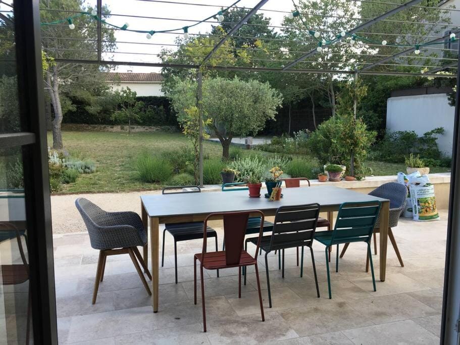 Patio, Garden view