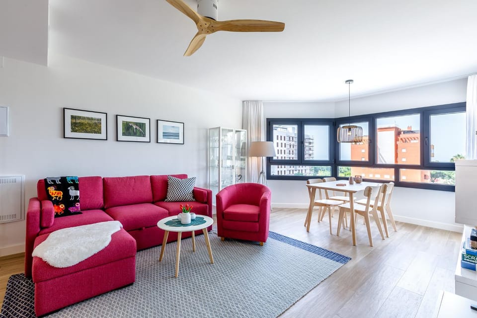 A&N Sea View Apartment with Pool & Parking Torre del Mar Apartment in Torre del Mar