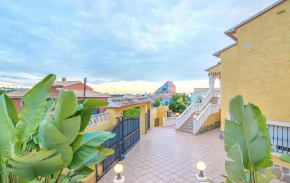 Casa Rose - 4-Bed villa with private pool in Calpe Villa in Calp