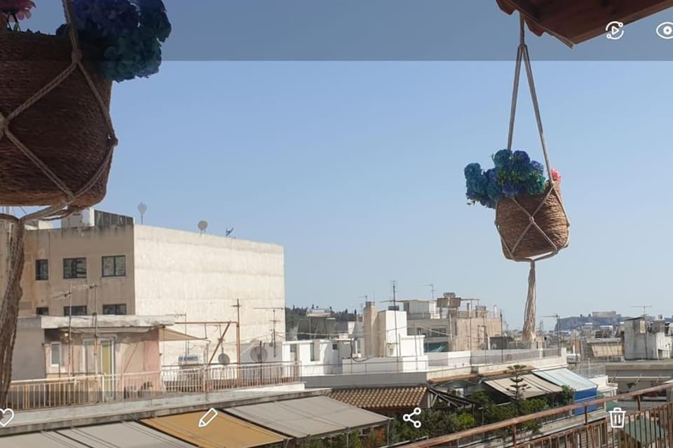 ΚΕΡΚΥΡΑΣ 27 ΠΕΔΙΟΝ ΑΡΕΩΣ 6οσ ΟΡΟΦΟΣ ΜΕ ΘΕΑ Apartment in Athens