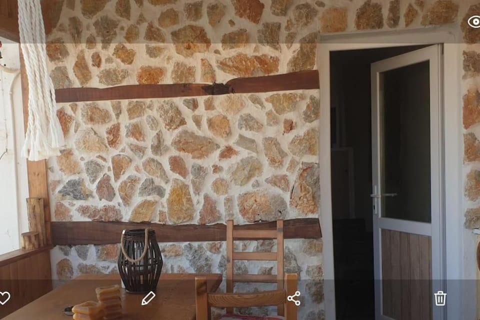 ΚΕΡΚΥΡΑΣ 27 ΠΕΔΙΟΝ ΑΡΕΩΣ 6οσ ΟΡΟΦΟΣ ΜΕ ΘΕΑ Apartment in Athens