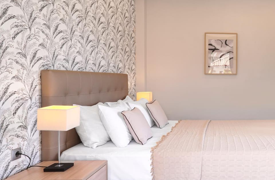 Bed, Decorative detail, Bedroom