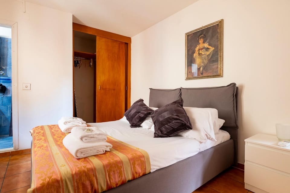 Apartment Very Central 100m from train station&Duomo Apartment in Florence