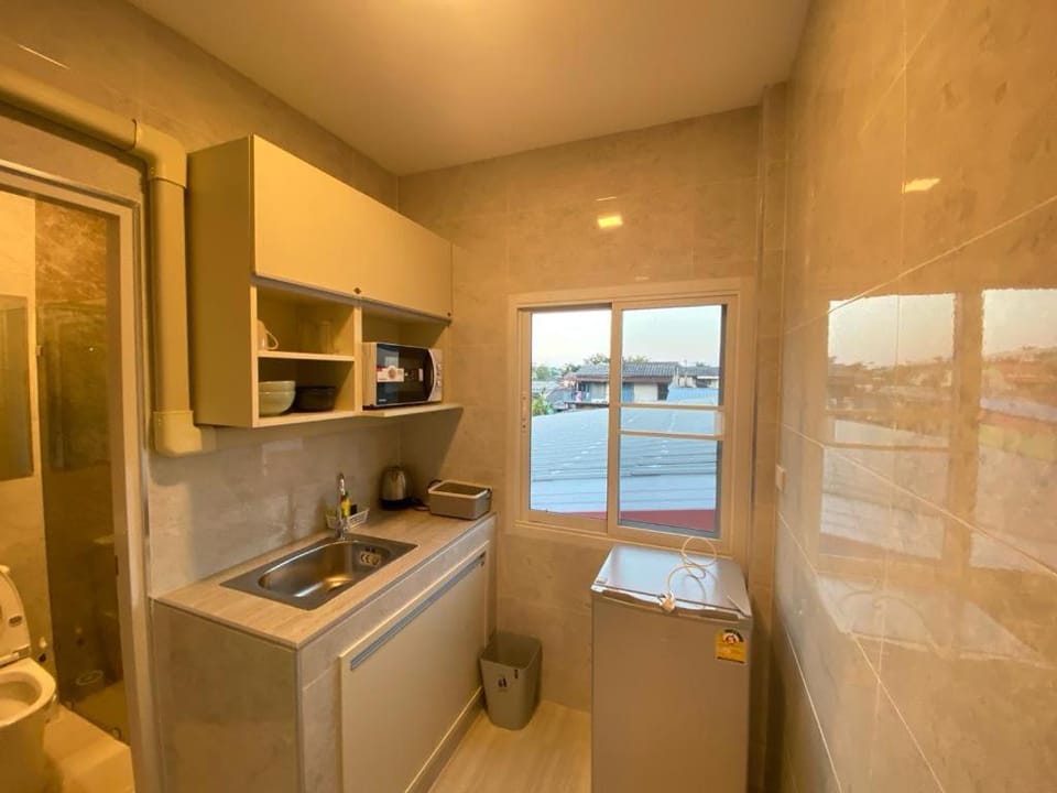 Bathroom, Kitchen or kitchenette