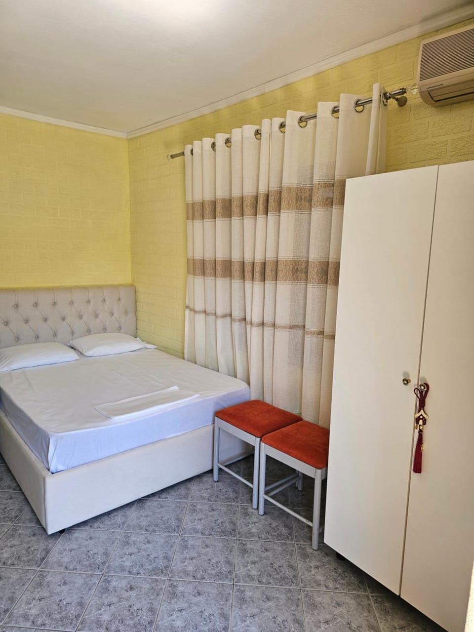 Elias Guest House Apartment in Sarandë