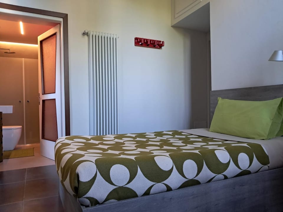 Room with a garden Vacation rental in Milan