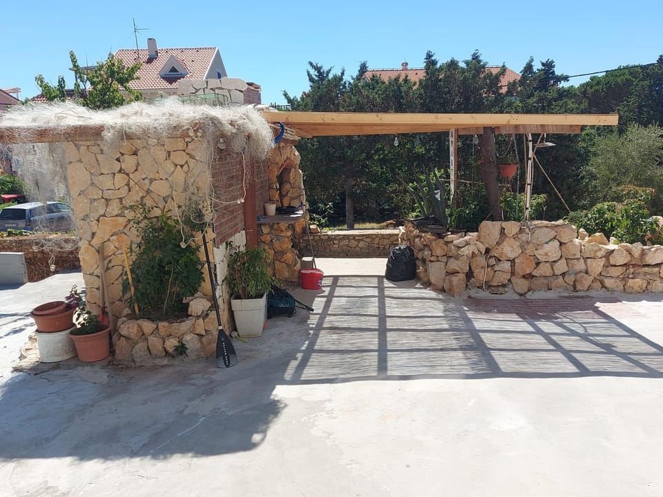 Apartmani Kasteljan 7, Stara novalja Apartment in Novalja