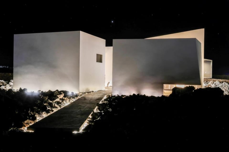 Property building, Night